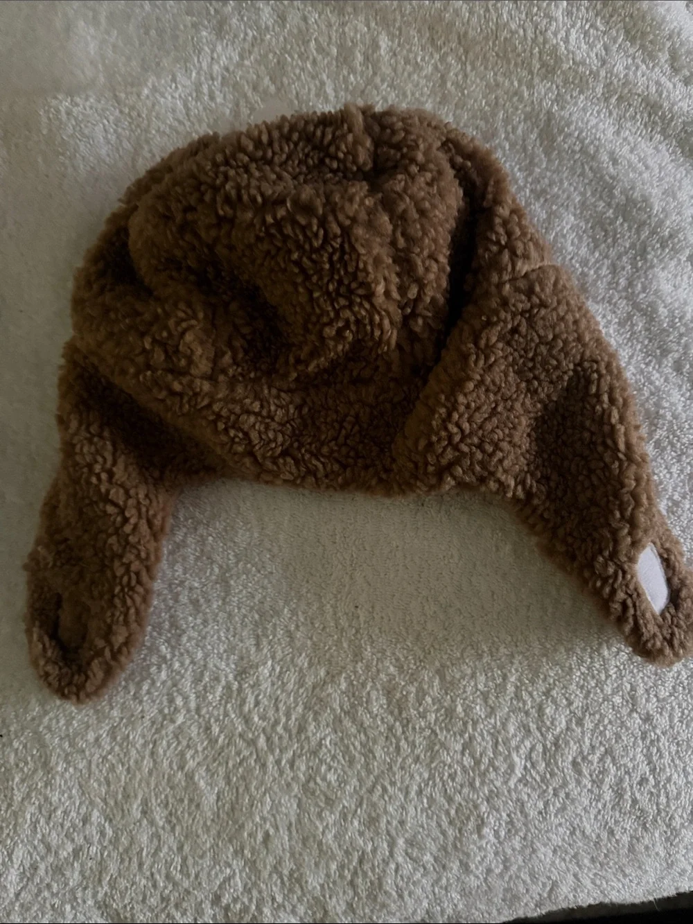 Eddie & Alice Brown Teddy Bear Infant 9-18 months Hat and mittens set